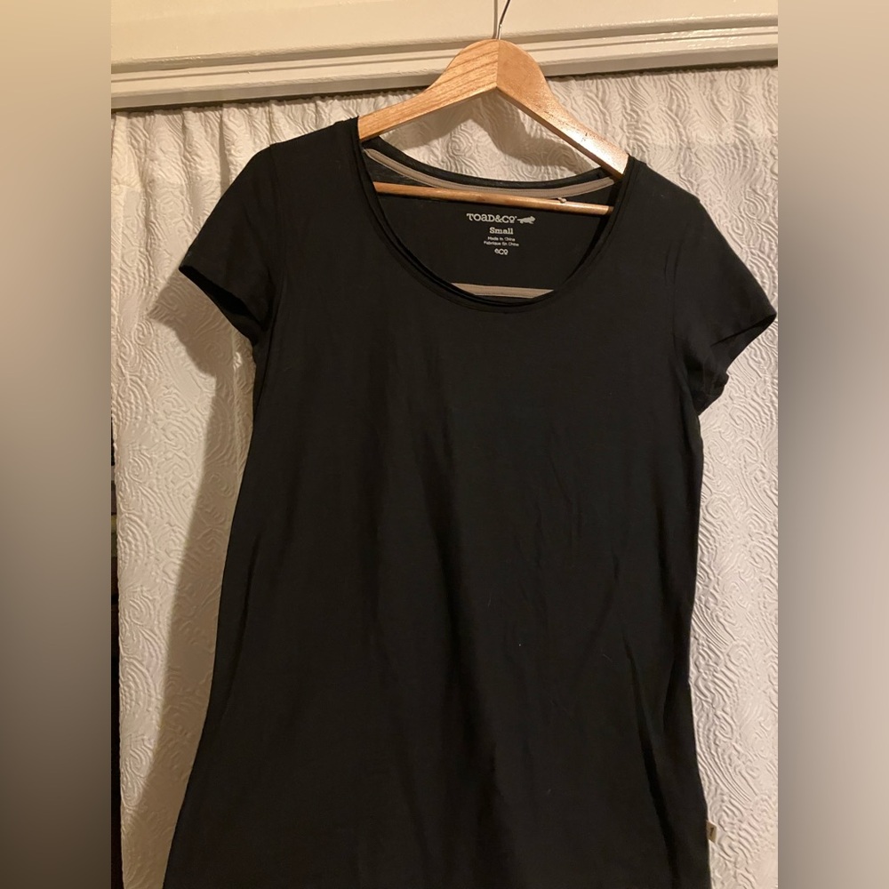 Toad&Co Black Tee, Size Small, EUC